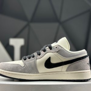 Nike Air Jordan 1 Low XX3318-508 Sneakers