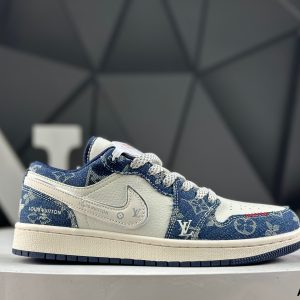 Nike Air Jordan 1 Low YX5066-389 Sneakers