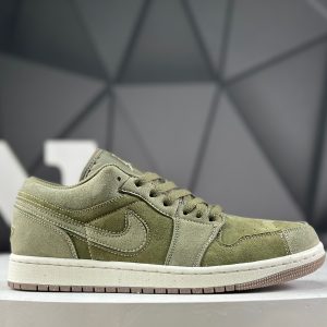 Nike Air Jordan 1 Low FQ3055-300 Sneakers