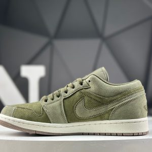 Nike Air Jordan 1 Low FQ3055-300 Sneakers