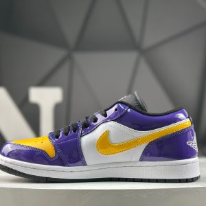 Nike Air Jordan 1 Low IQ9389-547 Sneakers