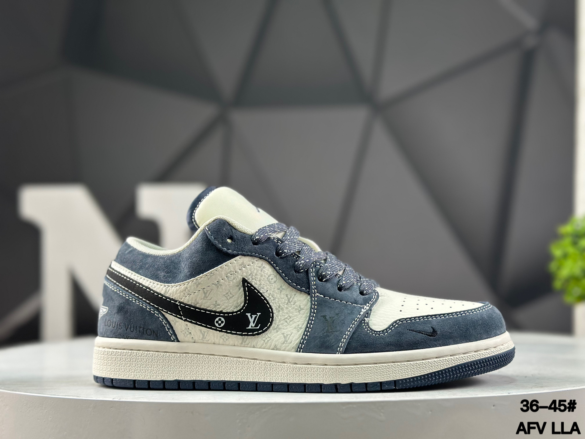 Nike Air Jordan 1 Low KG6669-F57 Sneakers
