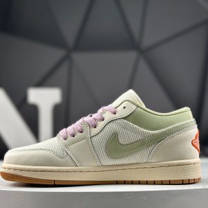 Nike Air Jordan 1 Low II0569-100 Sneakers