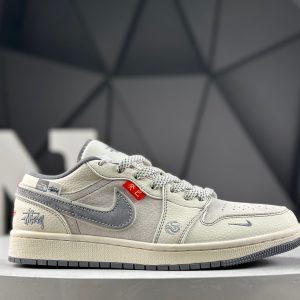 Nike Air Jordan 1 Low YX5066-315 Sneakers