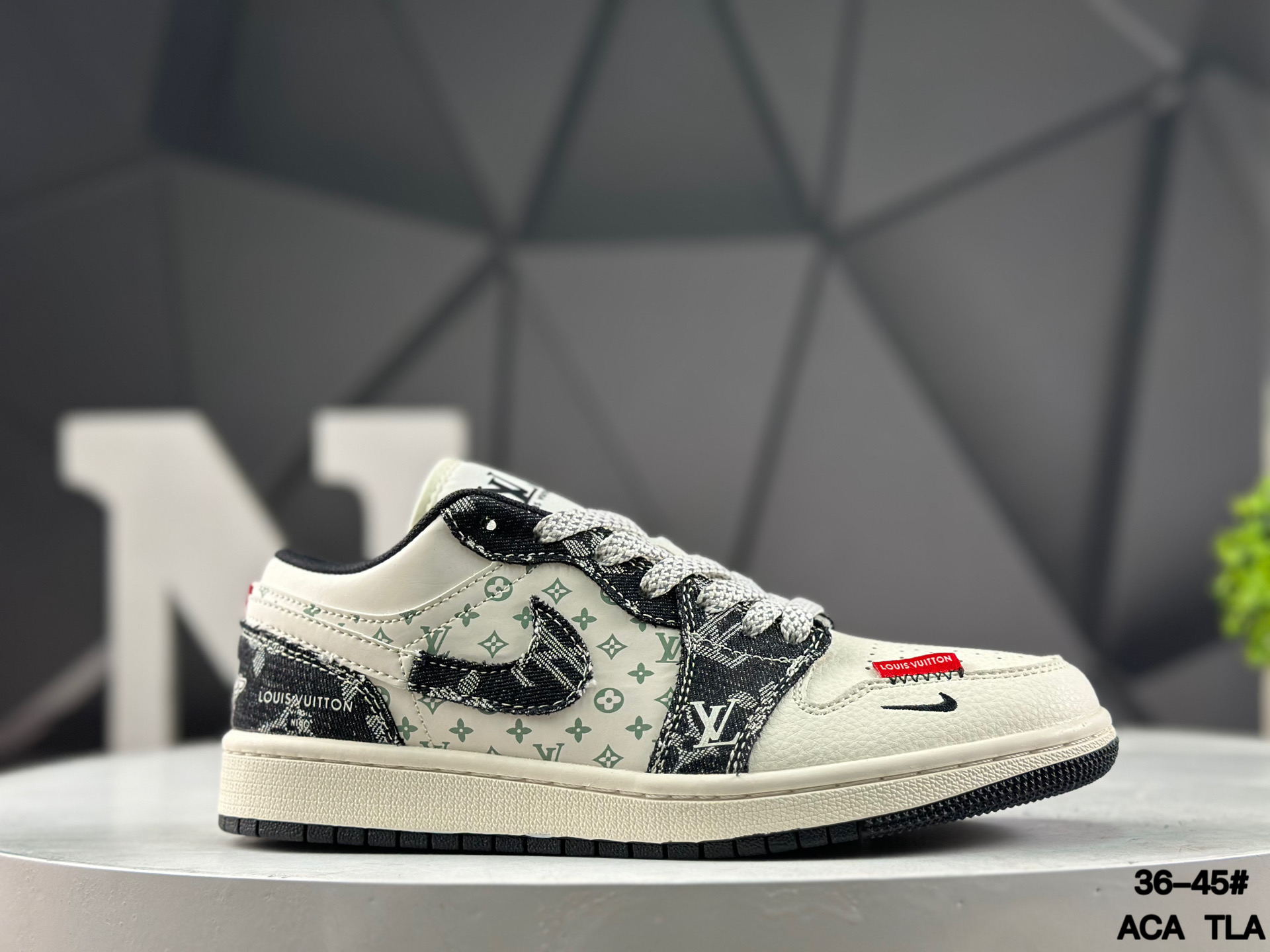 Nike Air Jordan 1 Low YX5066-332 Sneakers