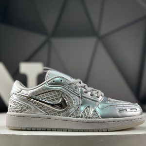 Nike Air Jordan 1 Low HQ2186-002 Sneakers