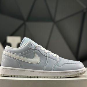 Nike Air Jordan 1 Low FV8486-400 Sneakers