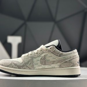 Nike Air Jordan 1 Low x Travis Scott Year of the Horse FC7688-198 Sneakers