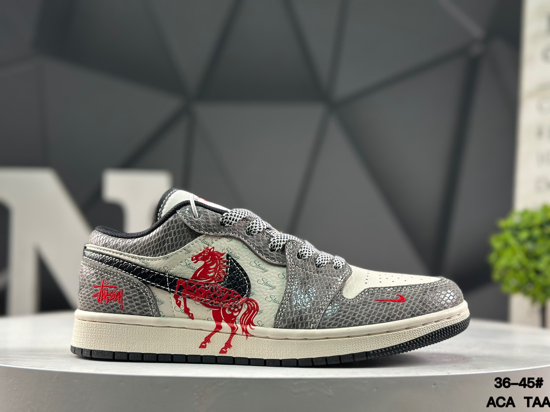 Nike Air Jordan 1 Low x Travis Scott Year of the Horse FC7688-202 Sneakers