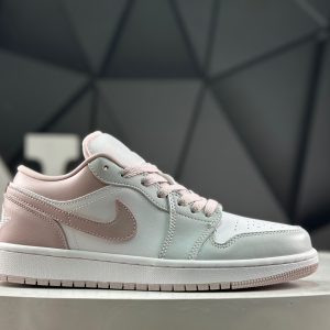 Nike Air Jordan 1 Low DC0774-606 Sneakers
