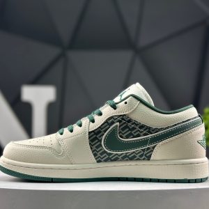Nike Air Jordan 1 Low LL8888-006 Sneakers