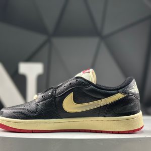 Nike Air Jordan 1 Low IB8959-001 Sneakers