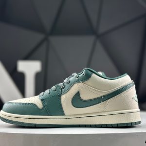 Nike Air Jordan 1 Low QD1988-004 Sneakers