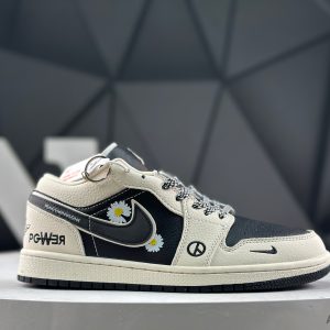 Nike Air Jordan 1 Low LJ2025-002 Sneakers