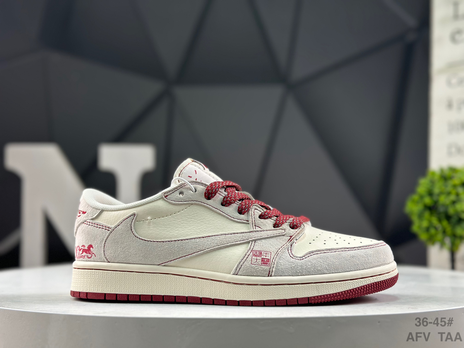 Nike Air Jordan 1 Low x Travis Scott Year of the Horse SD6868-129 Sneakers