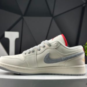 Nike Air Jordan 1 Low x Travis Scott Year of the Horse HT5088-642 Sneakers
